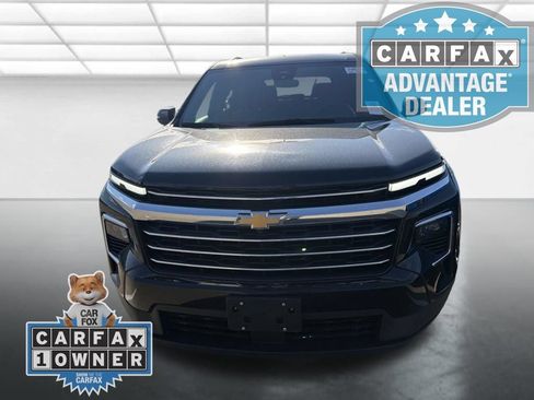 Used 2024 Chevrolet Traverse LT FWD image 6