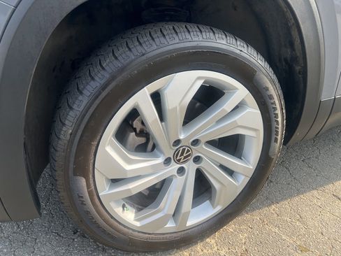 Used 2021 Volkswagen Atlas Cross Sport SEL AWD/4WD image 10