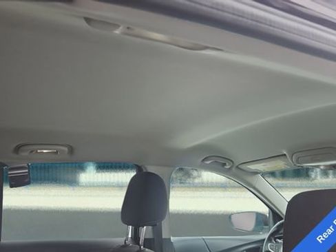 Used 2020 Chevrolet Equinox LT image 17