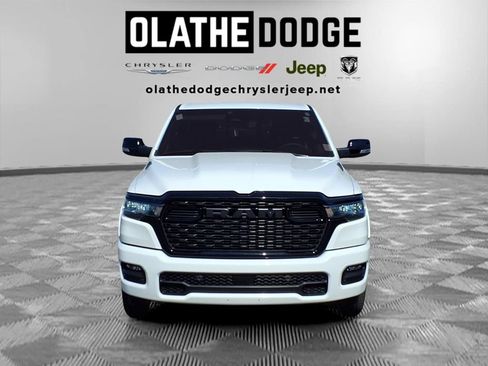 Used 2025 RAM 1500 Big Horn AWD/4WD image 29