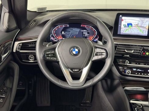 Used 2023 BMW 530i xDrive w/ Premium Package AWD/4WD image 20