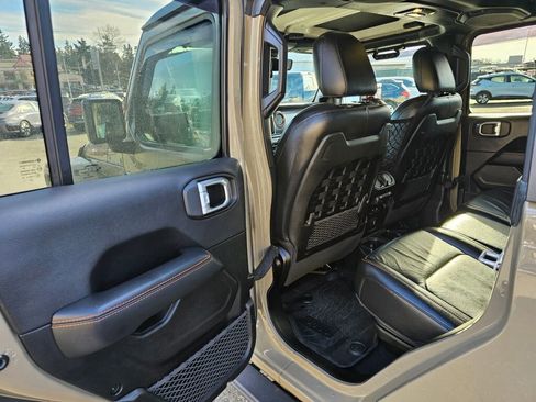 Used 2020 Jeep Gladiator Mojave image 14