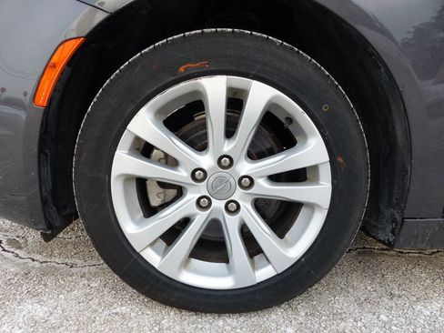 Used 2016 Chrysler 200 Limited w/ Convenience Group image 13