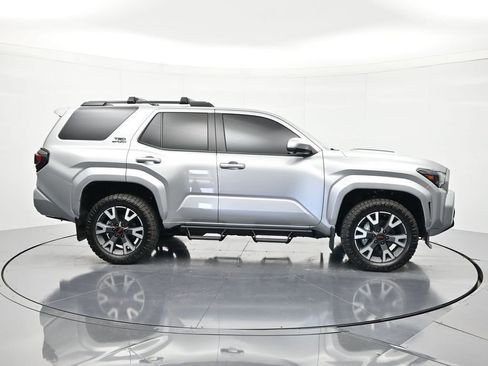 Used 2025 Toyota 4Runner TRD Sport Premium w/ Tow Technology Package AWD/4WD image 4