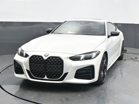 New 2026 BMW 430i Coupe w/ M Sport Package image 10