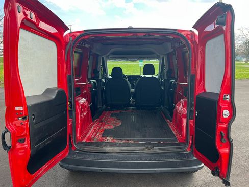Used 2018 RAM ProMaster City Tradesman FWD image 27