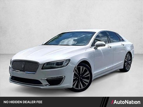 Used 2017 Lincoln MKZ Reserve w/ Climate Package FWD image 1