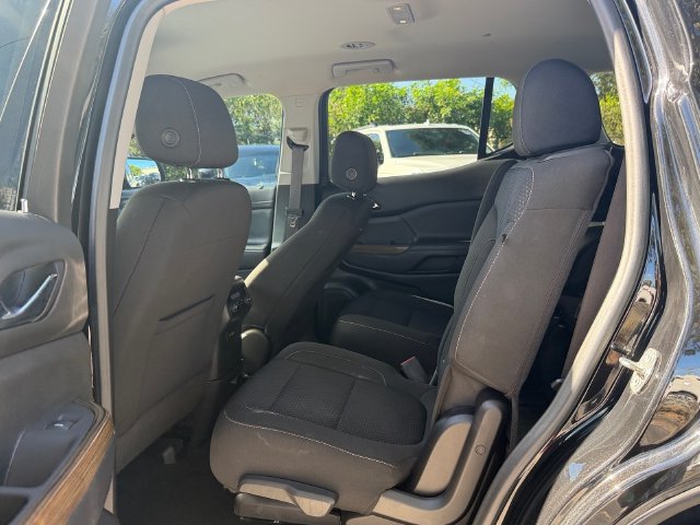 Certified 2022 GMC Acadia SLE w/ Elevation Edition FWD image 11