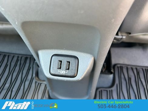 Used 2017 Chevrolet Bolt Premier w/ Driver Confidence II Package FWD image 34