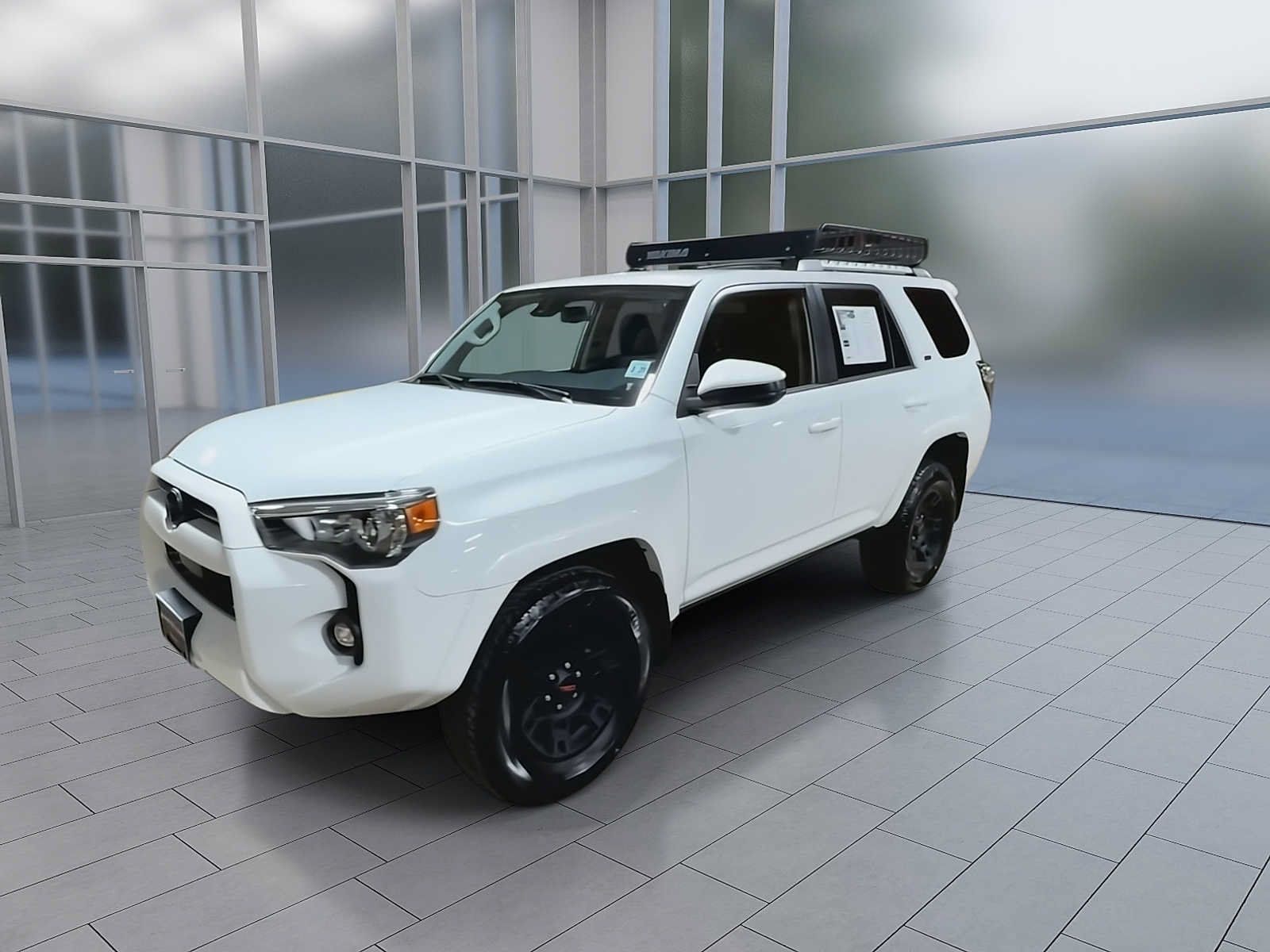 Certified 2024 Toyota 4Runner SR5 AWD/4WD image 4