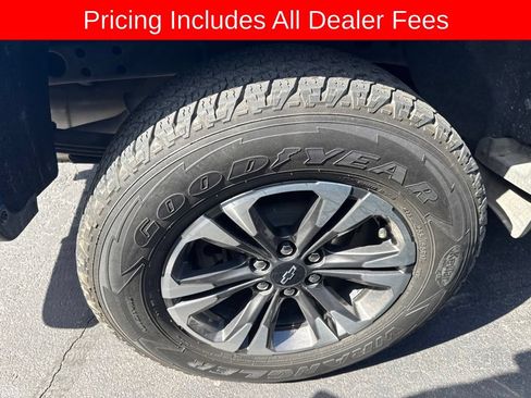 Used 2022 Chevrolet Colorado Z71 w/ Safety Package RWD image 7