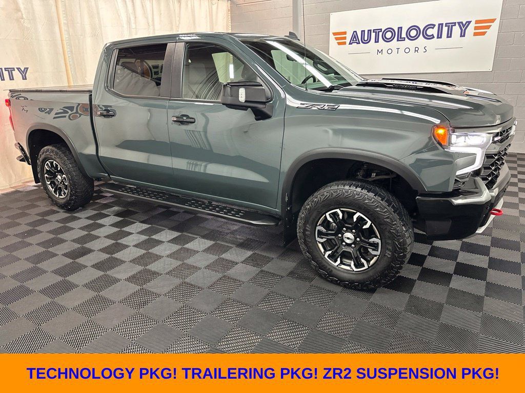 Used 2025 Chevrolet Silverado 1500 ZR2 w/ Technology Package AWD/4WD image 1