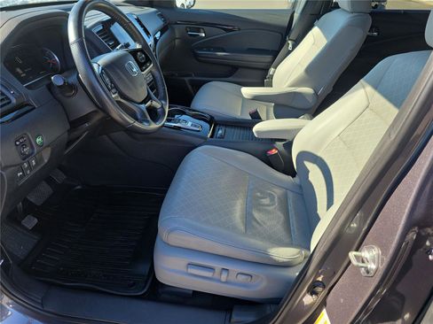 Used 2020 Honda Passport Touring image 11