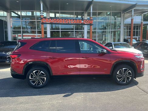 Used 2026 Buick Enclave Sport Touring w/ Power Package FWD image 2