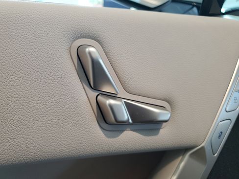 New 2026 BMW iX xDrive45 image 20