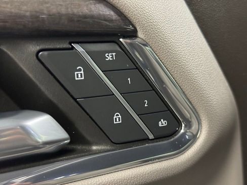 Certified 2023 Chevrolet Silverado 1500 LTZ image 35