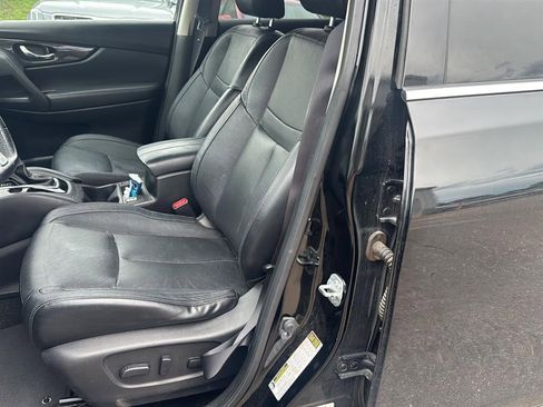Used 2017 Nissan Rogue SL AWD/4WD image 12