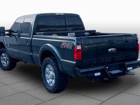 Used 2013 Ford F250 Lariat w/ Lariat Ultimate Pkg AWD/4WD image 11