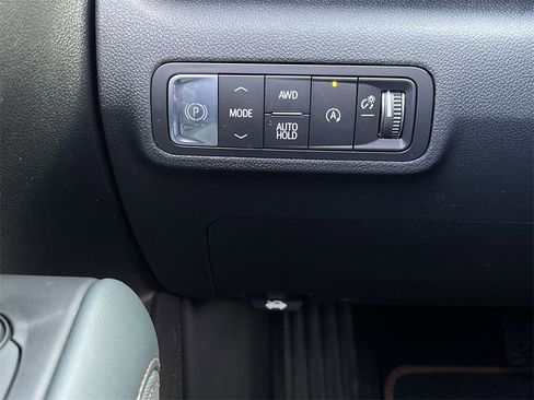 New 2026 GMC Terrain AT4 w/ Convenience Package III image 18