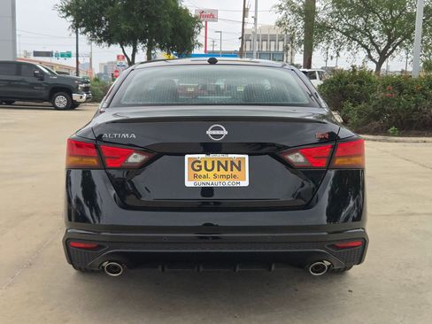 New 2026 Nissan Altima 2.5 SR FWD image 4