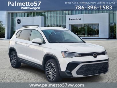 New 2025 Volkswagen Taos SE