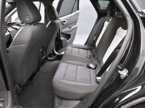 Used 2024 Chevrolet Trax RS w/ Driver Confidence Package FWD image 26
