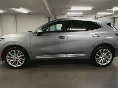 Used 2024 Buick Envision Avenir image 5
