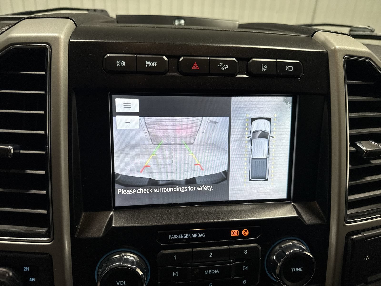 Used 2021 Ford F250 Lariat AWD/4WD image 15