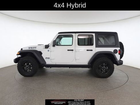 Used 2025 Jeep Wrangler Unlimited Sport S 4xe AWD/4WD image 7
