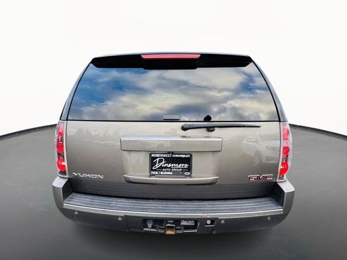 Used 2013 GMC Yukon Denali image 5