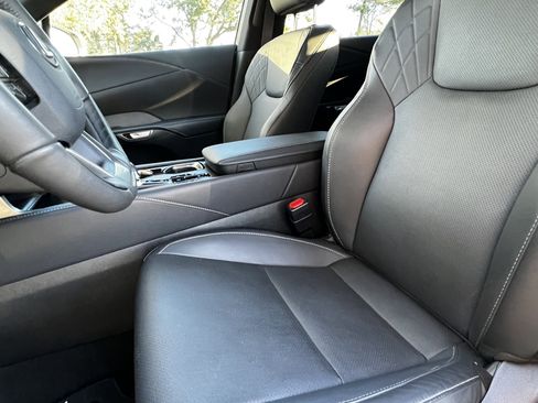 Certified 2024 Lexus RX 350 Premium w/ Accessory Package (K3) image 16