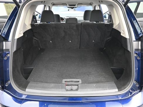 Used 2024 Nissan Rogue SV AWD/4WD image 14