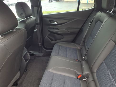 Used 2025 Buick Envista Preferred w/ Convenience I Package FWD image 26