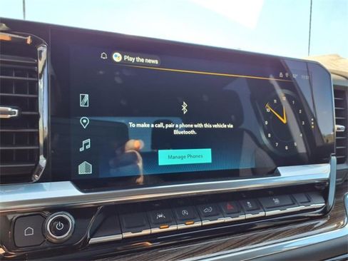 Used 2025 Chevrolet Silverado 1500 LT image 56