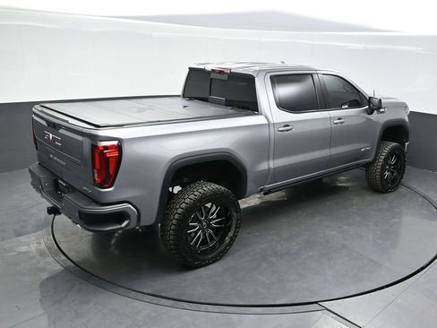 Used 2025 GMC Sierra 1500 AT4 w/ AT4 Premium Package AWD/4WD image 32