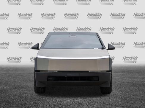 Used 2024 Tesla Cybertruck AWD Crew Cab image 3