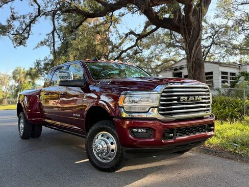 Used 2023 RAM 3500 Limited AWD/4WD image 13