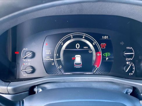 Used 2024 Lexus LX 600 4WD w/ Appearance Package image 26