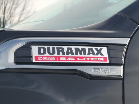 Used 2020 GMC Sierra 3500 AT4 w/ AT4 Premium Package image 16