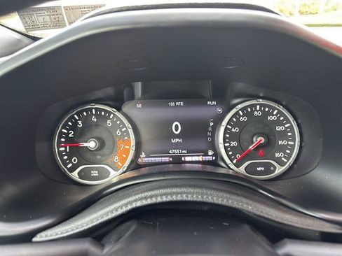 Used 2018 Jeep Renegade Limited w/ UConnect 8.4 Nav Group AWD/4WD image 27
