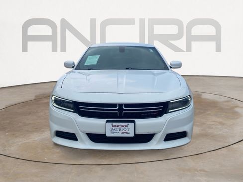 Used 2015 Dodge Charger SE w/ Sport Appearance Group image 5