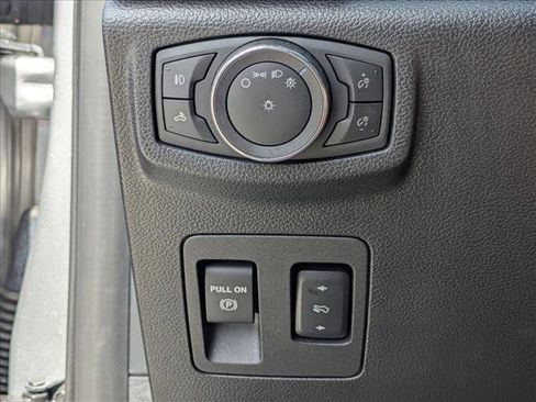 Used 2018 Ford F150 Lariat image 12