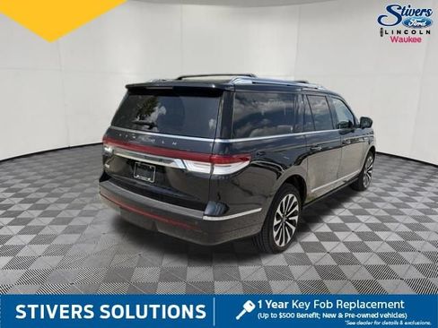 Used 2023 Lincoln Navigator L Reserve AWD/4WD image 6