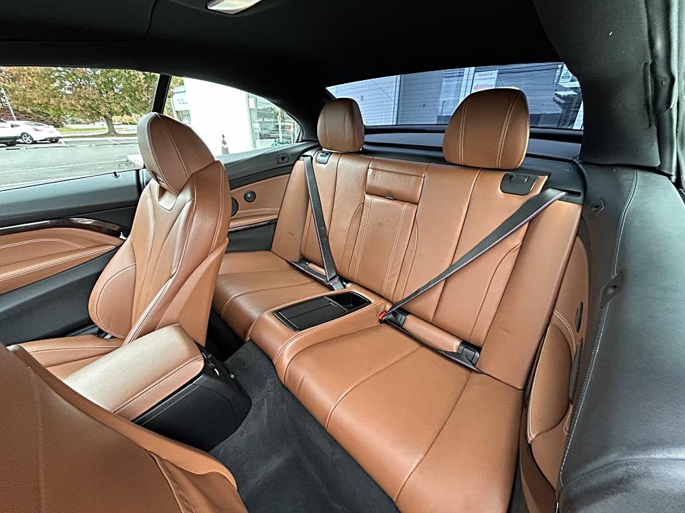 Used 2020 BMW M4 Convertible w/ Competition Package RWD image 31