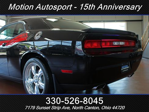 Used 2013 Dodge Challenger R/T RWD image 8