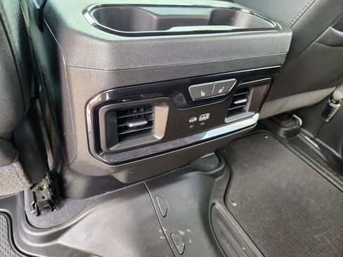Used 2024 GMC Sierra 2500 AT4 AWD/4WD image 28