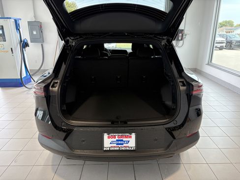 New 2026 Chevrolet Equinox EV LT image 5