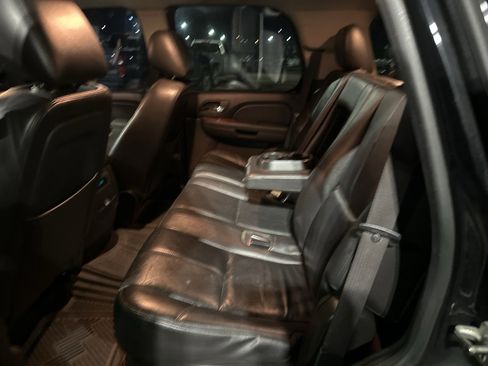 Used 2012 Chevrolet Tahoe LT image 9