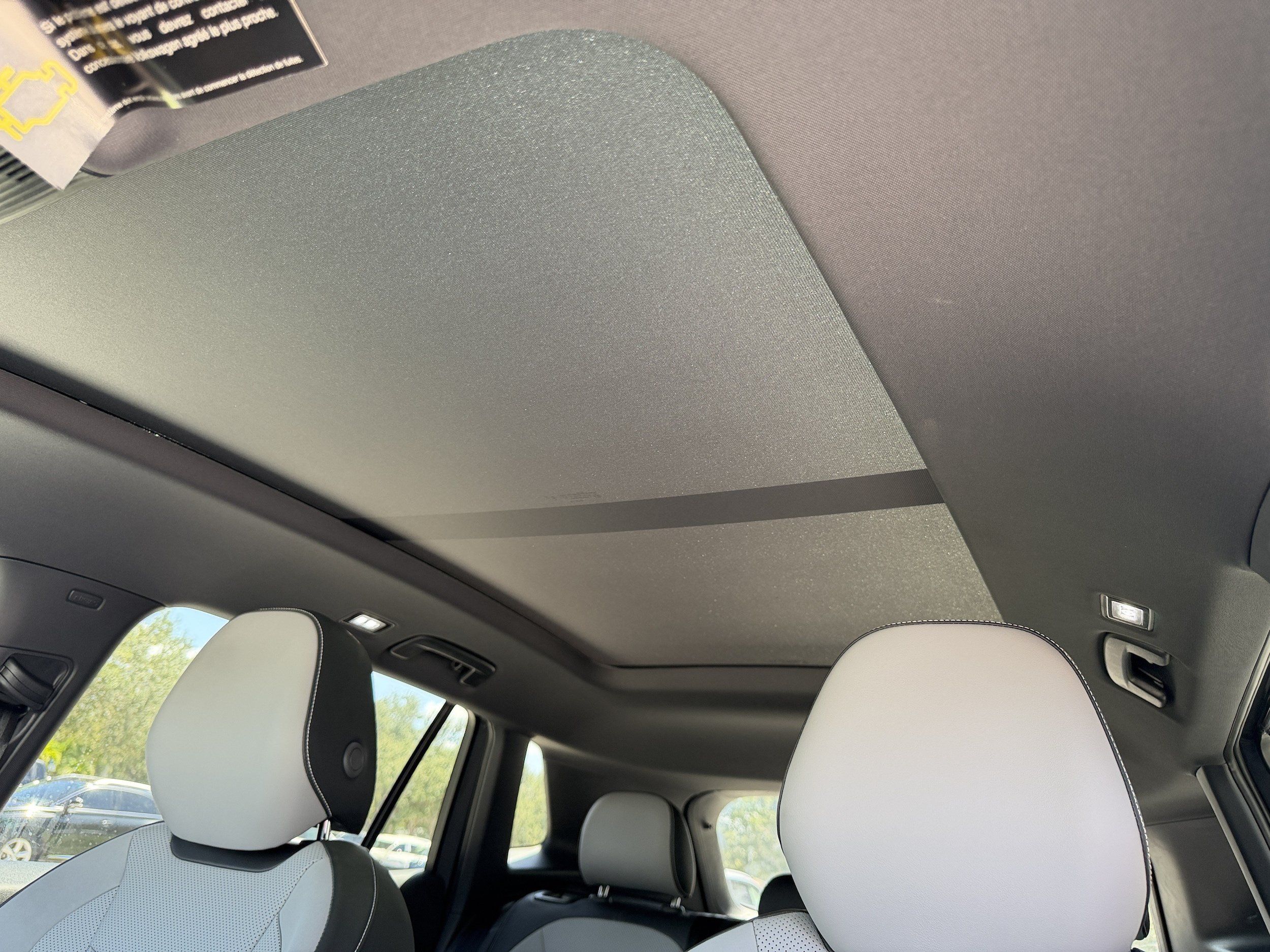 New 2026 Volkswagen Tiguan SE R-Line FWD image 23
