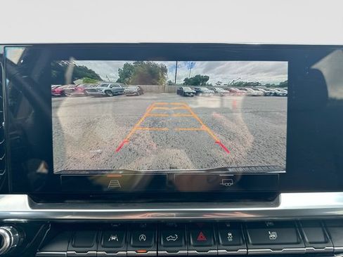 Used 2024 GMC Sierra 1500 Elevation RWD image 16